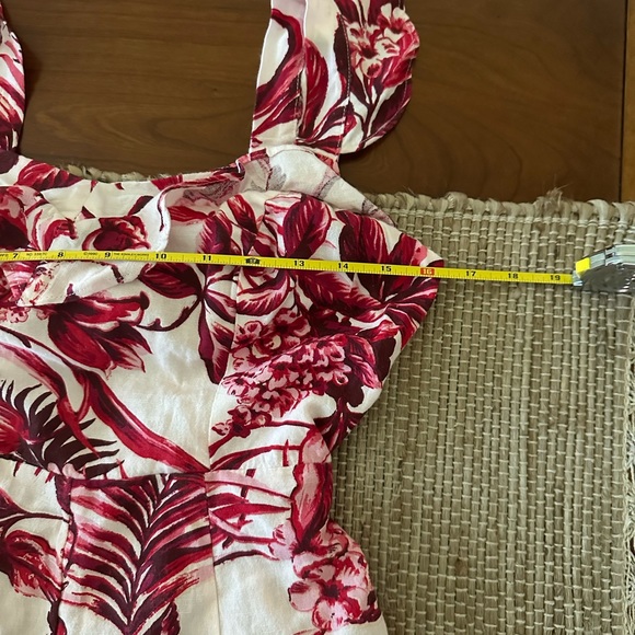 EUC Japna Romper White/Red Floral Size Small - Picture 5 of 8